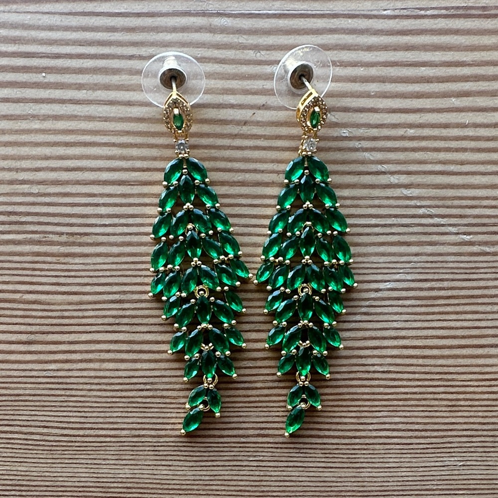 Elegant 14k Gold Plated Green Drop Earrings